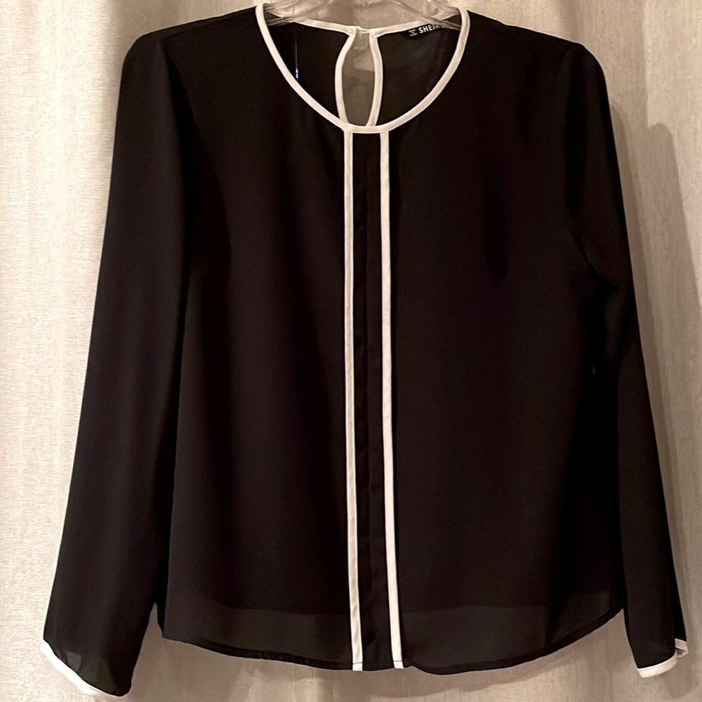 Black and white blouse